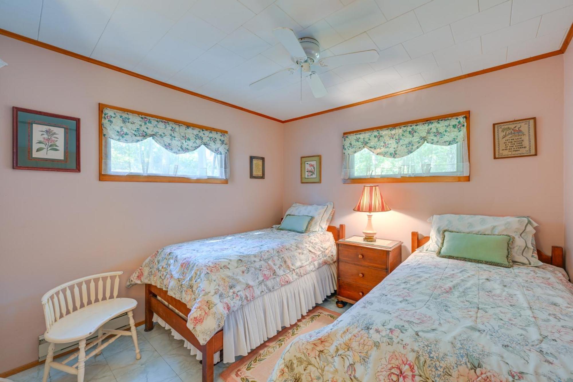 Home In Long Island Wine Country - Walk To Beach! Cutchogue Extérieur photo