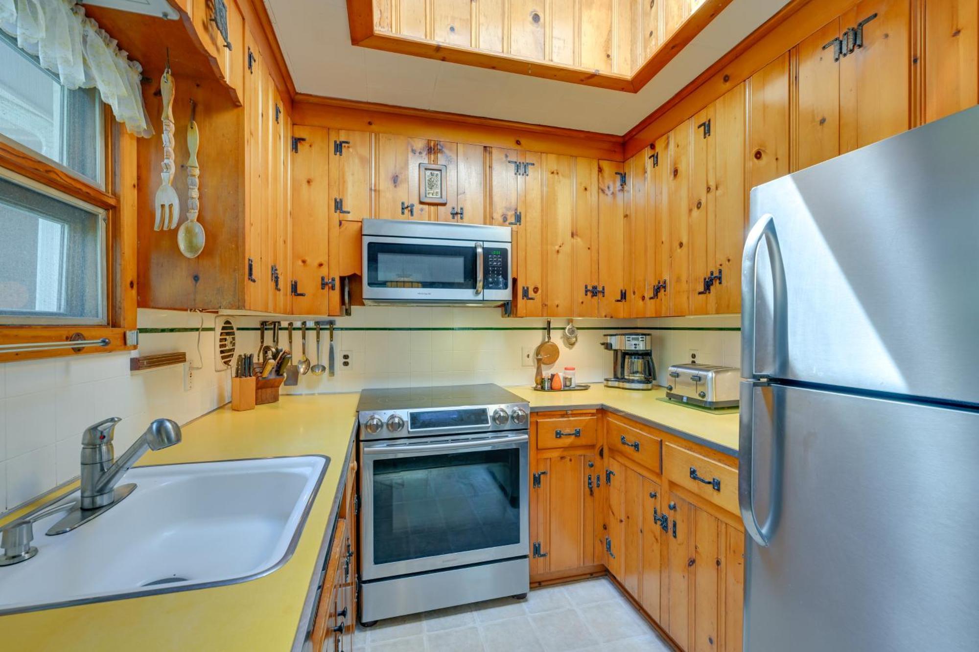 Home In Long Island Wine Country - Walk To Beach! Cutchogue Extérieur photo